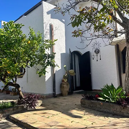 Casa Accanto Con Giardino E Quiete דירה גיארדיני נאקסוס