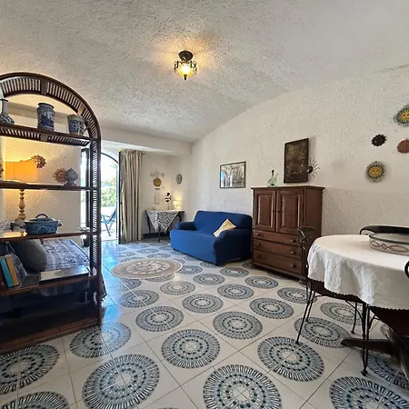 Casa Accanto Con Giardino E Quiete * גיארדיני נאקסוס
